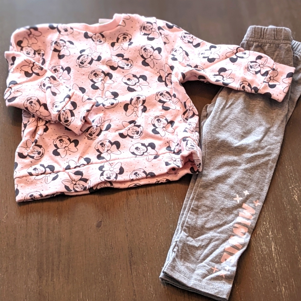 Minnie Mouse Outfit